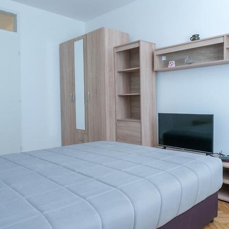 Gerardus Apartmani Vrsac Bagian luar foto