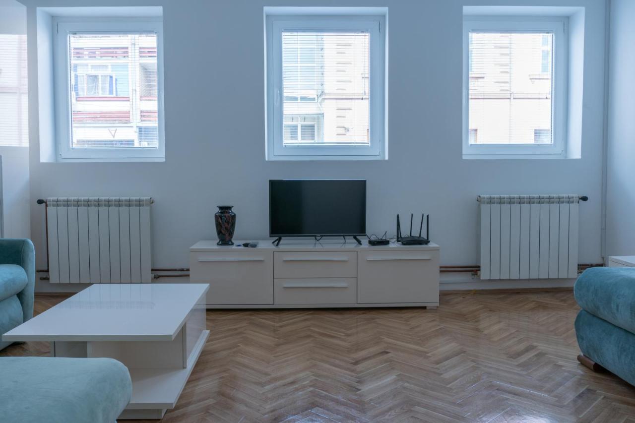 Gerardus Apartmani Vrsac Bagian luar foto