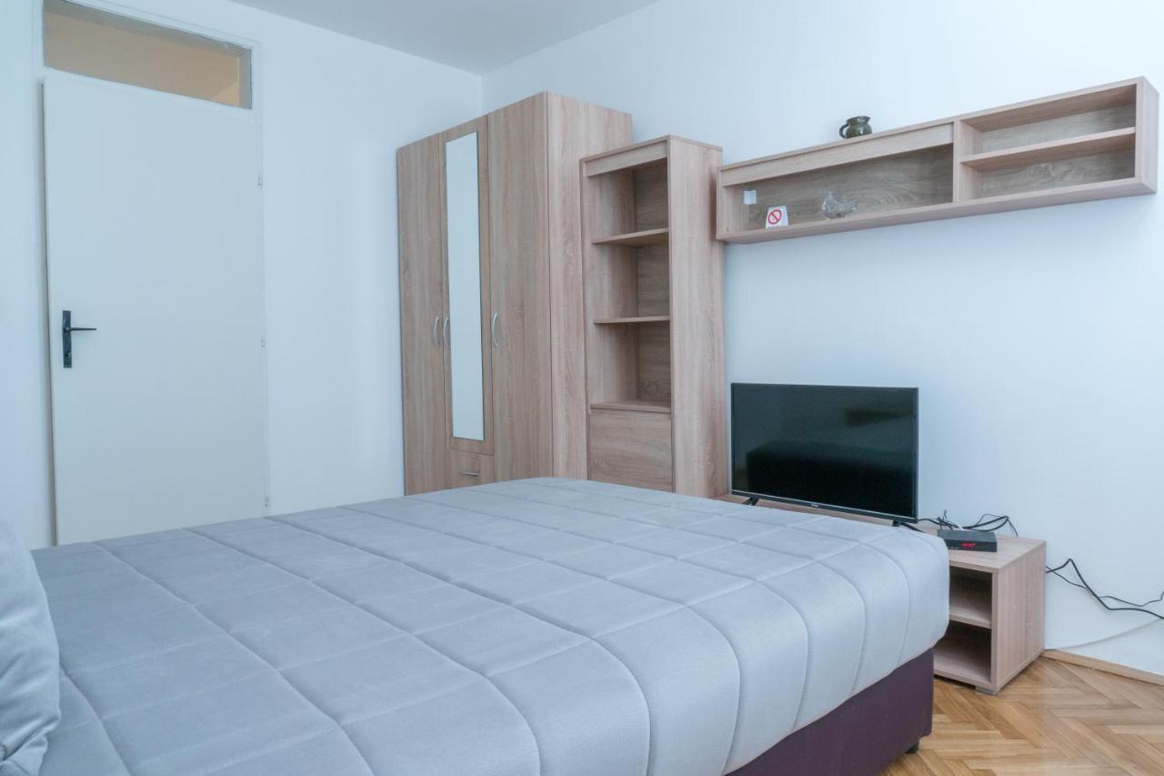 Gerardus Apartmani Vrsac Bagian luar foto